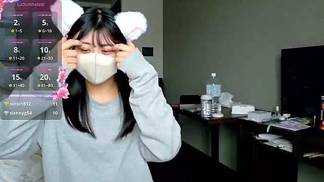 Snapshot of 0p-saki-p0 chatting on 28, 4, 2026 0p-saki-p0 online show from 28, 4, 2026