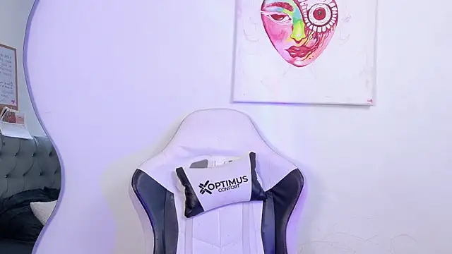 sara queen10 online show from 29, 9, 2025