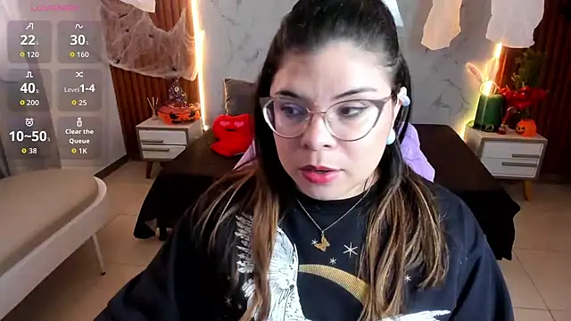 shasha bloom online show from 28, 10, 2025