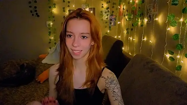 Snapshot of Lori_Williams chatting on 10, 3, 2026 Lori Williams online show from 10, 3, 2026