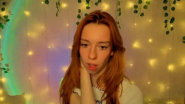 Snapshot of Lori_Williams chatting on 9, 4, 2026 Lori Williams online show from 9, 4, 2026