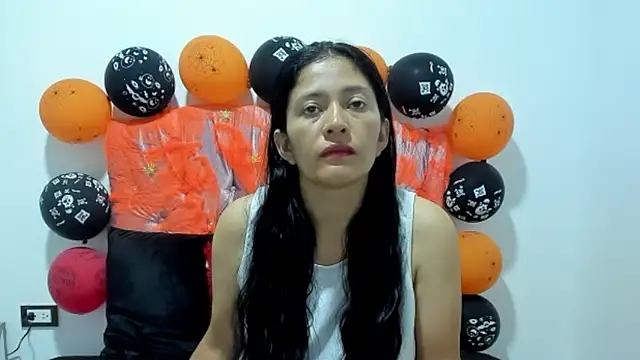 ivy moon05 online show from 3, 11, 2025