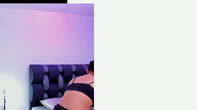 Snapshot of maily_zanss chatting on 1, 4, 2026 maily zanss online show from 1, 4, 2026