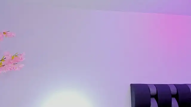 Snapshot of maily_zanss chatting on 10, 4, 2026 maily zanss online show from 10, 4, 2026