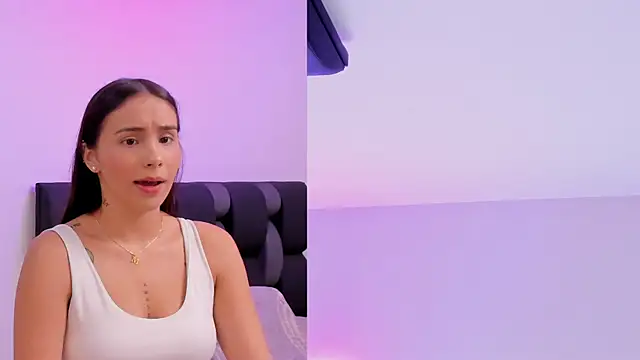 Snapshot of maily_zanss chatting on 20, 6, 2026 maily zanss online show from 20, 6, 2026
