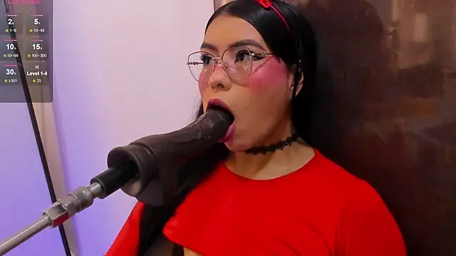 Snapshot of pocahontas_lantina chatting on 18, 4, 2026 pocahontas lantina online show from 18, 4, 2026