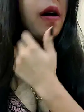 Maahhii 2 online show from 9, 11, 2025