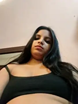 Snapshot of Maahhii_2 chatting on 16, 5, 2026 Maahhii 2 online show from 16, 5, 2026