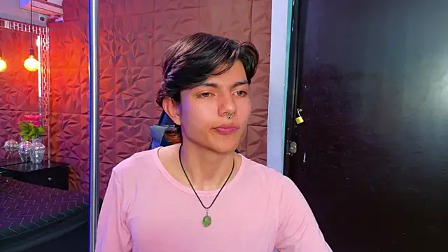 Snapshot of alandelrey57 chatting on 16, 9, 2025 alandelrey57 online show from 16, 9, 2025