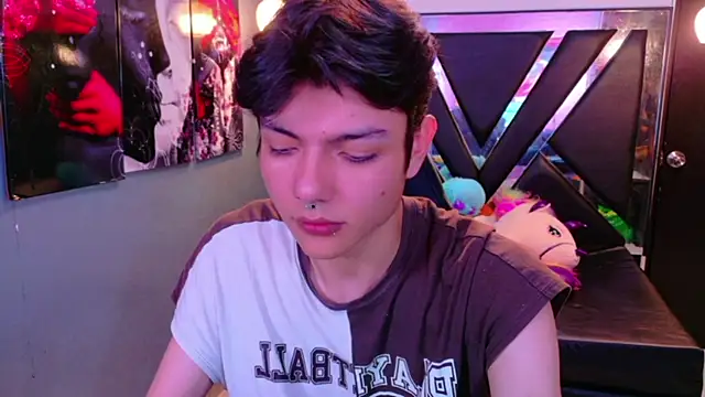 Snapshot of alandelrey57 chatting on 11, 1, 2026 alandelrey57 online show from 11, 1, 2026