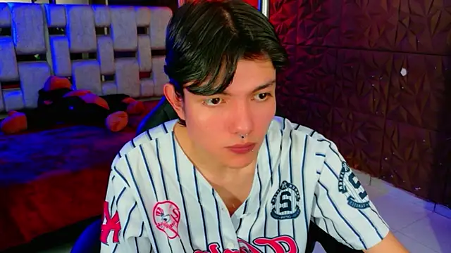 Snapshot of alandelrey57 chatting on 19, 2, 2026 alandelrey57 online show from 19, 2, 2026