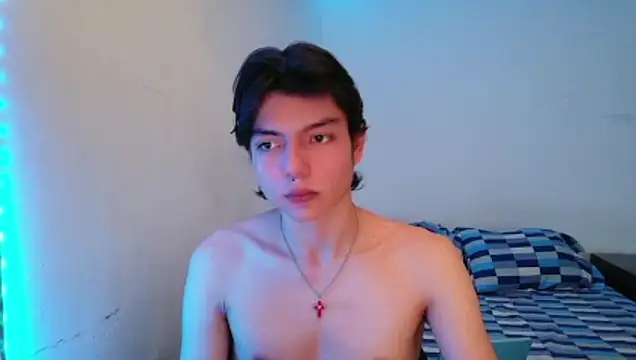 Snapshot of alandelrey57 chatting on 10, 4, 2026 alandelrey57 online show from 10, 4, 2026