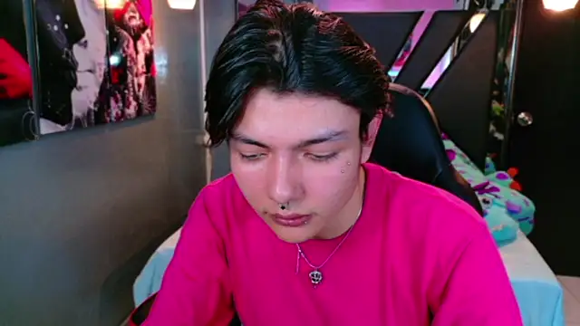 Snapshot of alandelrey57 chatting on 23, 4, 2026 alandelrey57 online show from 23, 4, 2026