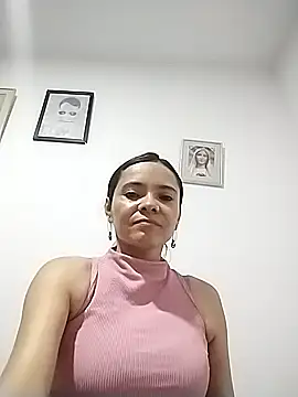 Snapshot of Cami_Konor chatting on 13, 10, 2025 Cami Konor online show from 13, 10, 2025