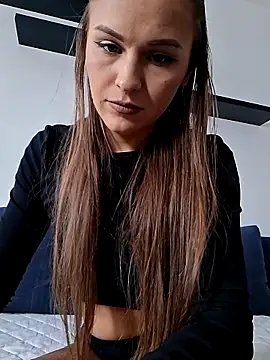 Snapshot of JessyKym chatting on 20, 11, 2025 JessyKym online show from 20, 11, 2025