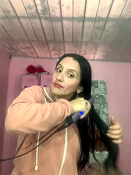 Snapshot of kataleya_29 chatting on 15, 10, 2025 kataleya 29 online show from 15, 10, 2025