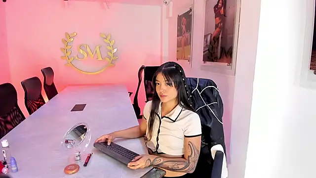 Snapshot of AbbyBeck chatting on 15, 4, 2026 AbbyBeck online show from 15, 4, 2026