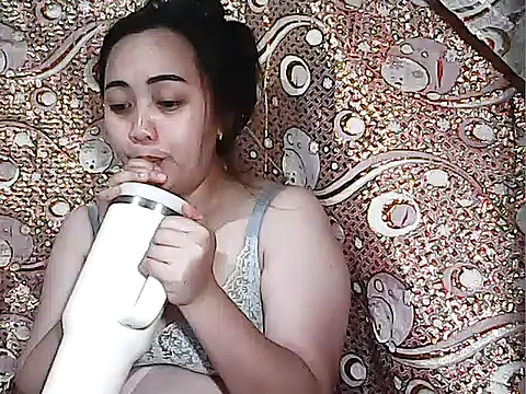 Pinay Chubby20 online show from 15, 12, 2025