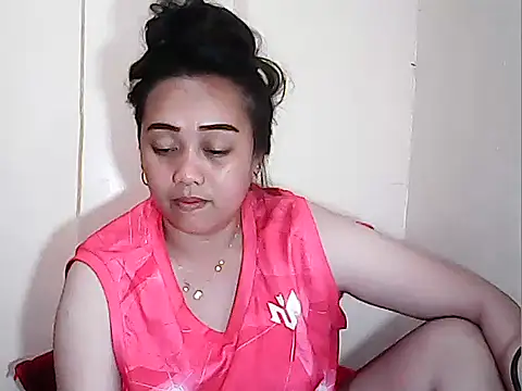 Snapshot of Pinay_Chubby20 chatting on 7, 4, 2026 Pinay Chubby20 online show from 7, 4, 2026