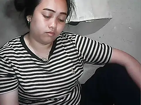 Snapshot of Pinay_Chubby20 chatting on 7, 4, 2026 Pinay Chubby20 online show from 7, 4, 2026