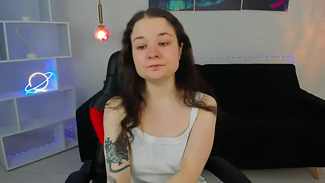 Snapshot of NancyJonson chatting on 13, 1, 2026 NancyJonson online show from 13, 1, 2026