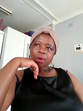 cairococo online show from 13, 9, 2025