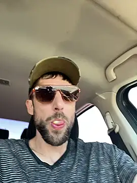 Snapshot of thejohnryancollection chatting on 3, 11, 2025 thejohnryancollection online show from 3, 11, 2025