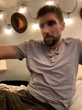 Snapshot of thejohnryancollection chatting on 7, 11, 2025 thejohnryancollection online show from 7, 11, 2025