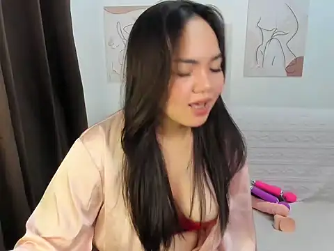 expnsivecandy online show from 4, 11, 2025