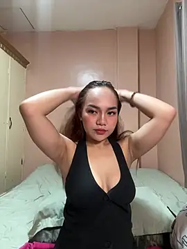 Snapshot of expnsivecandy chatting on 4, 7, 2026 expnsivecandy online show from 4, 7, 2026