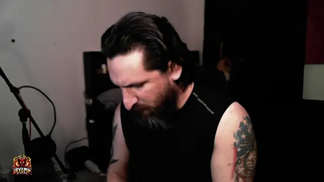 Snapshot of DevilPup75_ chatting on 20, 4, 2026 DevilPup75 online show from 20, 4, 2026