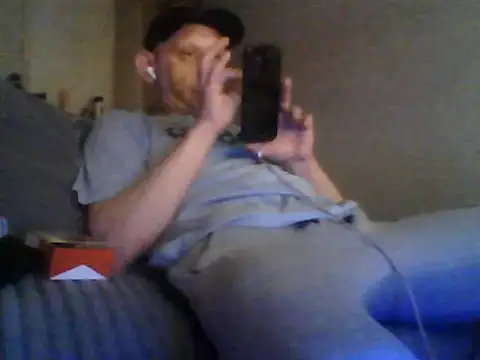 Snapshot of Thoma9034 chatting on 31, 3, 2026 Thoma9034 online show from 31, 3, 2026