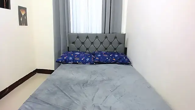 Claudia empress online show from 2, 2, 2026