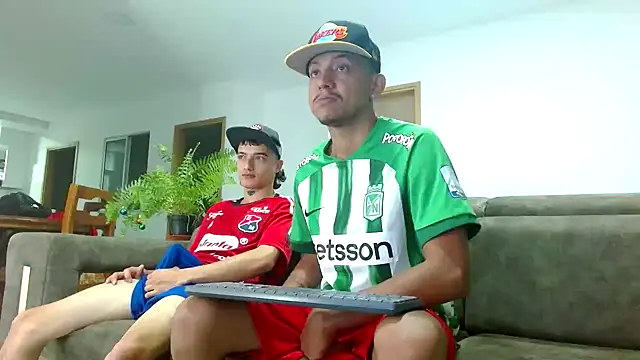 skinny23cm online show from 12, 12, 2024