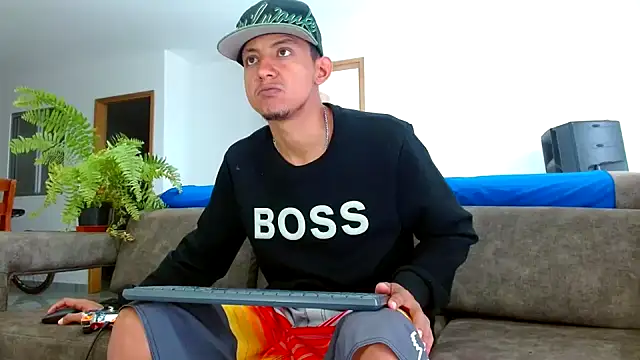 skinny23cm online show from 28, 1, 2025