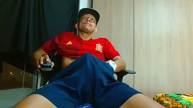 skinny23cm online show from 18, 3, 2025