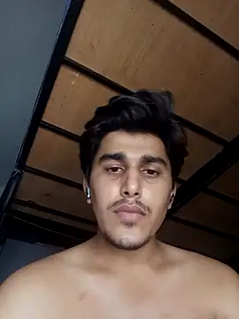 Snapshot of HarryChoudhary21 chatting on 28, 4, 2026 HarryChoudhary21 online show from 28, 4, 2026