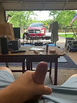 Dwizzlerperizzlee online show from 5, 5, 2026