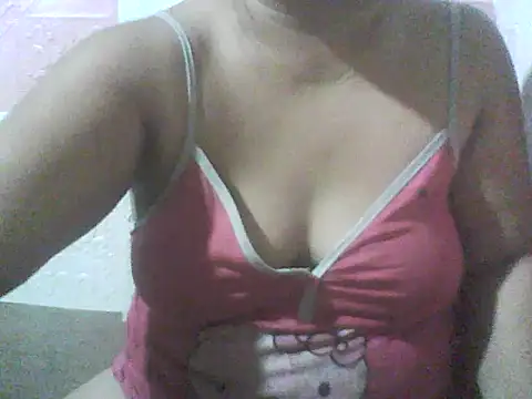 Azrielxx05 online show from 10, 4, 2026