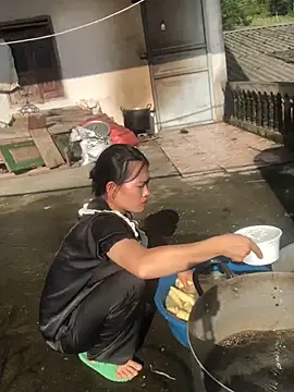 Maymay97 online show from 27, 9, 2025