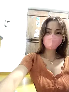 Snapshot of Baby-ladysweet20 chatting on 10, 9, 2025 Baby-ladysweet20 online show from 10, 9, 2025