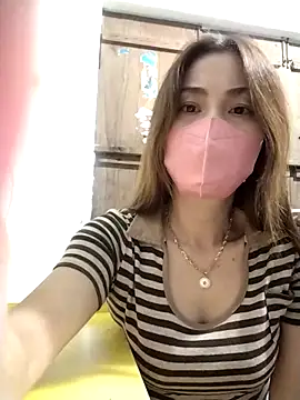 Snapshot of Baby-ladysweet20 chatting on 29, 9, 2025 Baby-ladysweet20 online show from 29, 9, 2025