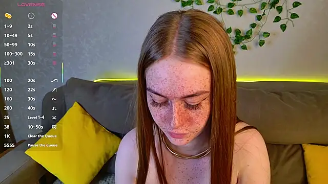 Roxy Sunnny online show from 28, 11, 2025