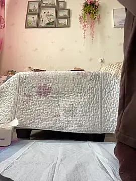 Snapshot of Alicia066 chatting on 24, 11, 2025 Alicia066 online show from 24, 11, 2025