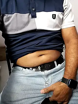 Snapshot of biggolu007 chatting on 19, 3, 2026 biggolu007 online show from 19, 3, 2026