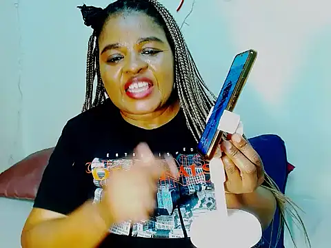 Snapshot of Love-Racheal75 chatting on 23, 10, 2025 Love-Racheal75 online show from 23, 10, 2025