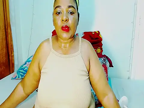 Snapshot of Love-Racheal75 chatting on 6, 11, 2025 Love-Racheal75 online show from 6, 11, 2025