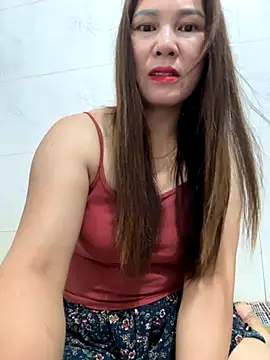 Moan Mary online show from 4, 10, 2025