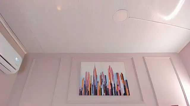 Snapshot of mia_kisses2 chatting on 19, 3, 2026 mia kisses2 online show from 19, 3, 2026