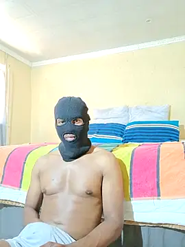 Snapshot of BellsStyles chatting on 17, 10, 2025 BellsStyles online show from 17, 10, 2025